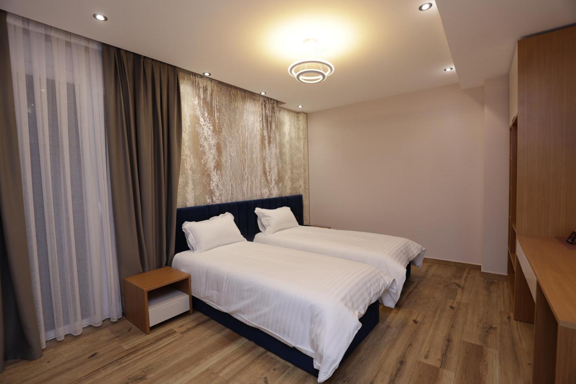 Residence Inn Hotel 地拉那 外观 照片