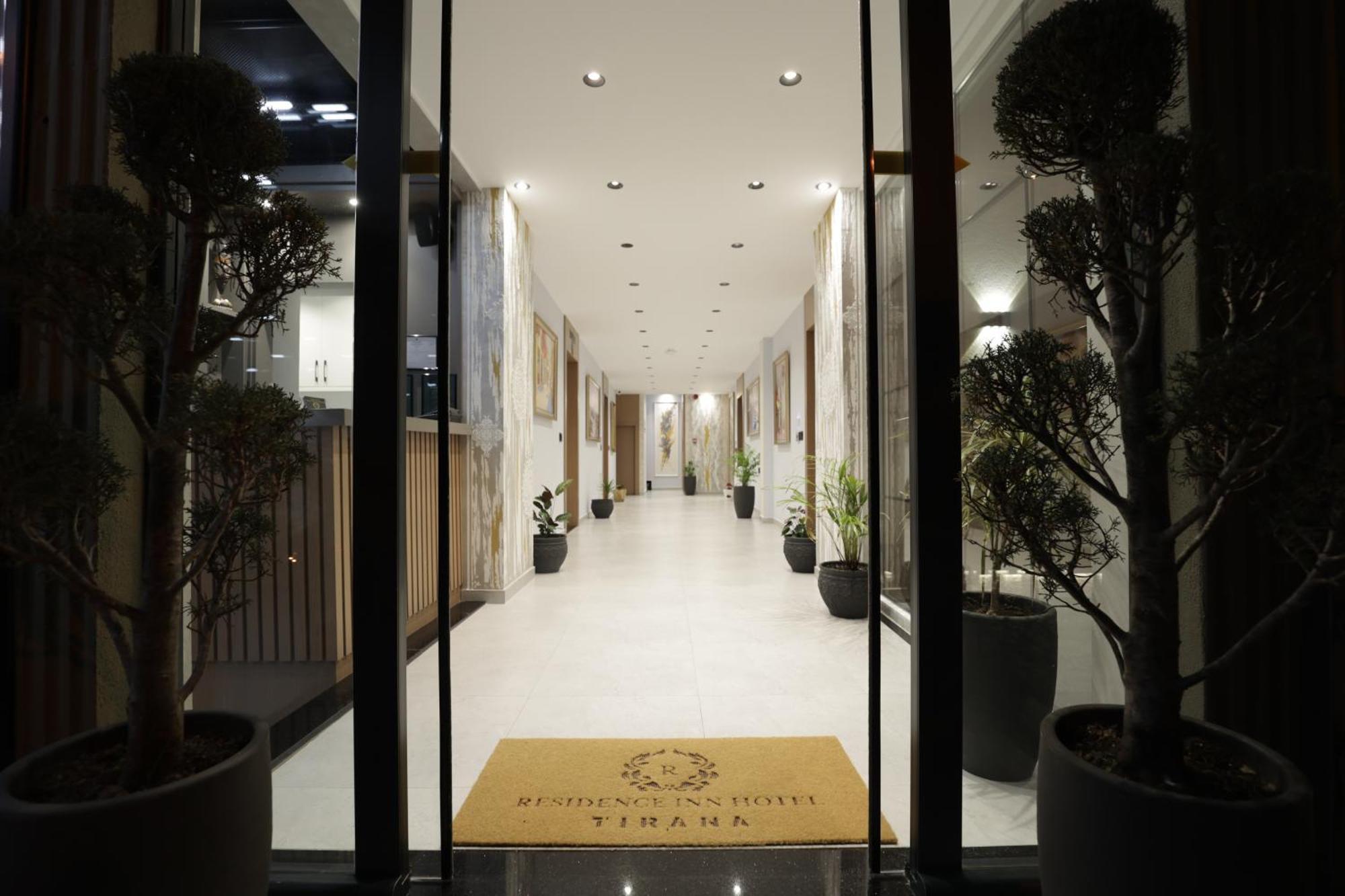 Residence Inn Hotel 地拉那 外观 照片