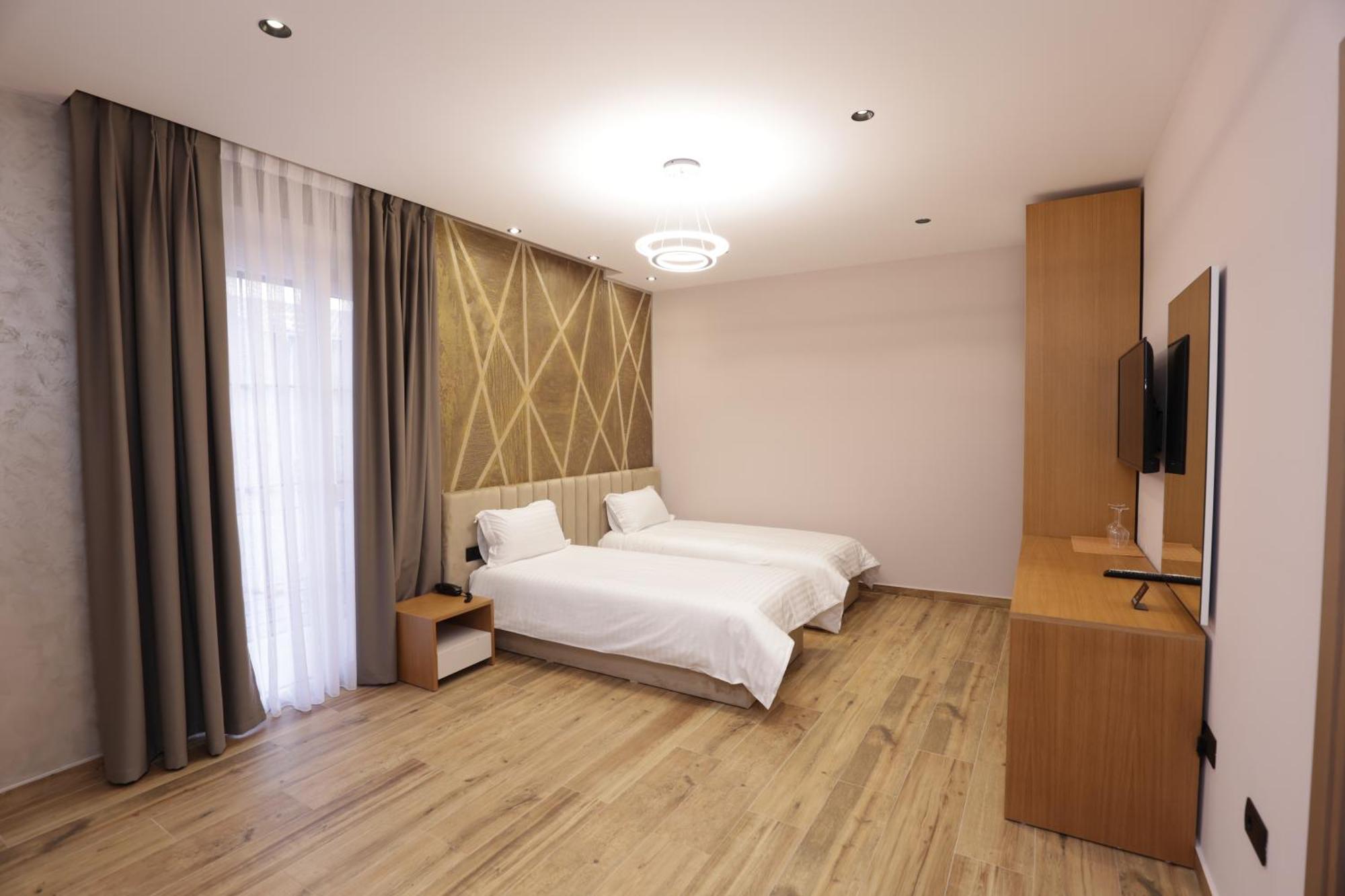 Residence Inn Hotel 地拉那 外观 照片