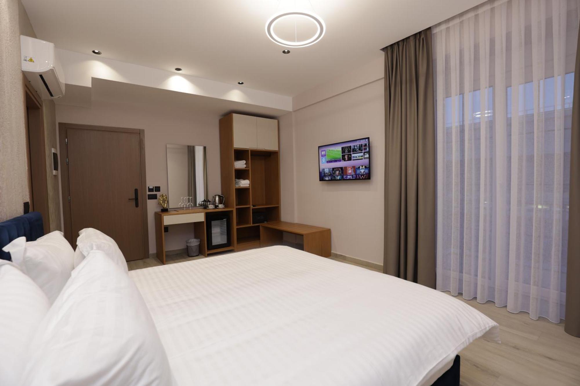 Residence Inn Hotel 地拉那 外观 照片