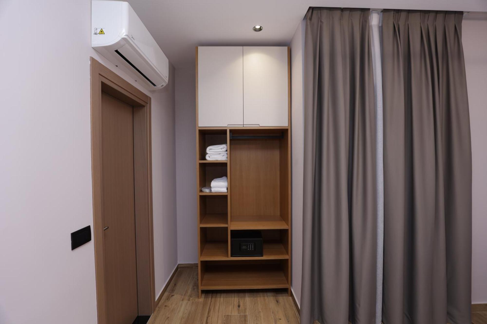 Residence Inn Hotel 地拉那 外观 照片
